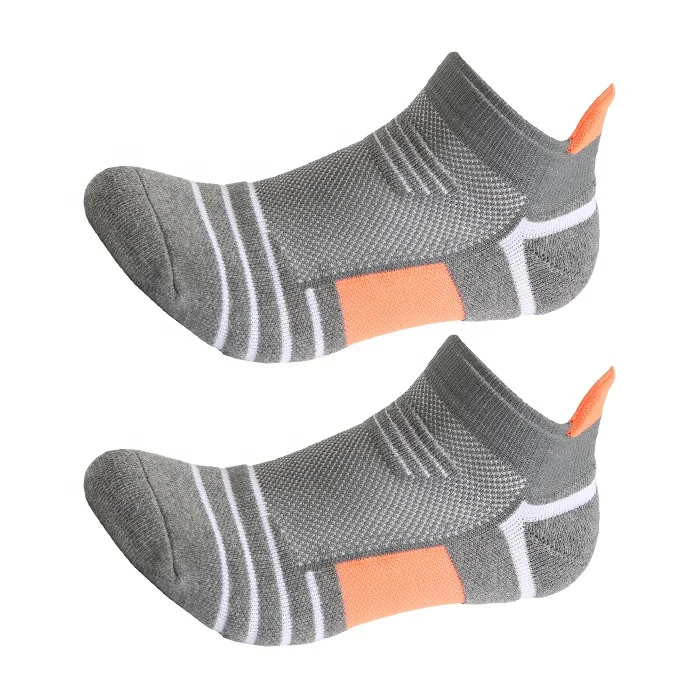 Hot Sale On Amazon Unisex Sports Socks Running Socks