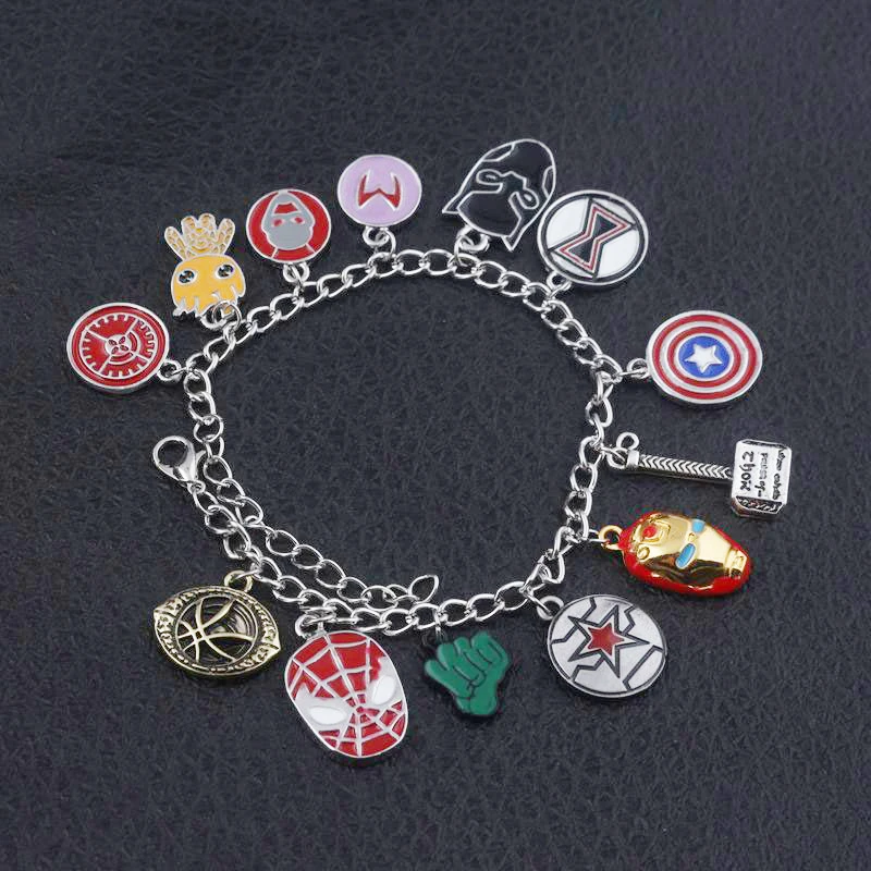 

Avengers: Endgame Captain America Iron Man Charms Bracelet, N/a