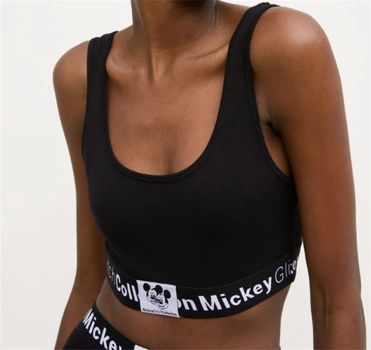 

Crop Top with Straps and an Elastic Hem Sport Women T-shirt