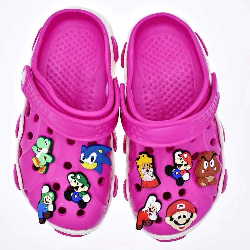 

XH-33 Stock super Mario Design PVC Rubber Shoe Charms Buckles Accessories Decorations For Clog Shoes, As picture