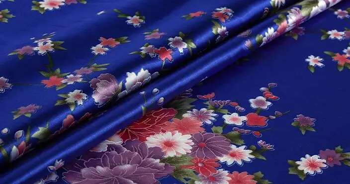 
Good reputation soft smooth 100% polyester shiny satin flower print fabric 