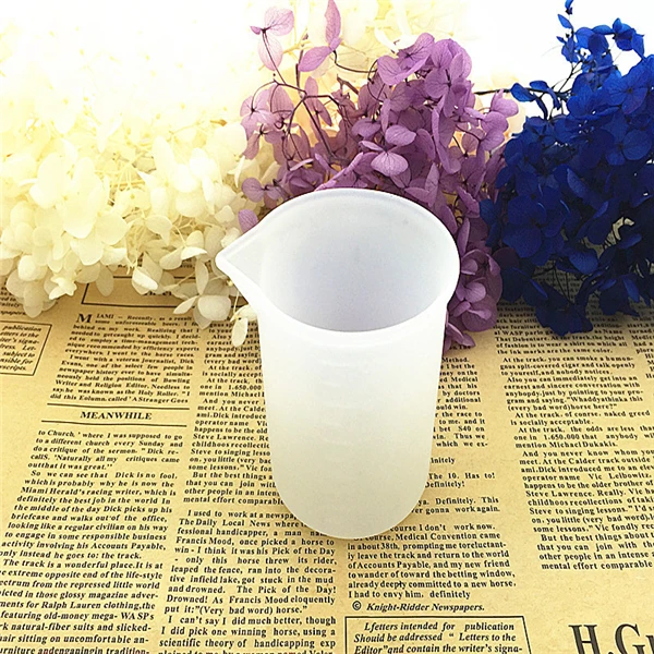 

DIY Jewelry Making glue mixing cup Handmade Craft 100ml Silicone Measuring Cup, Stock or customized