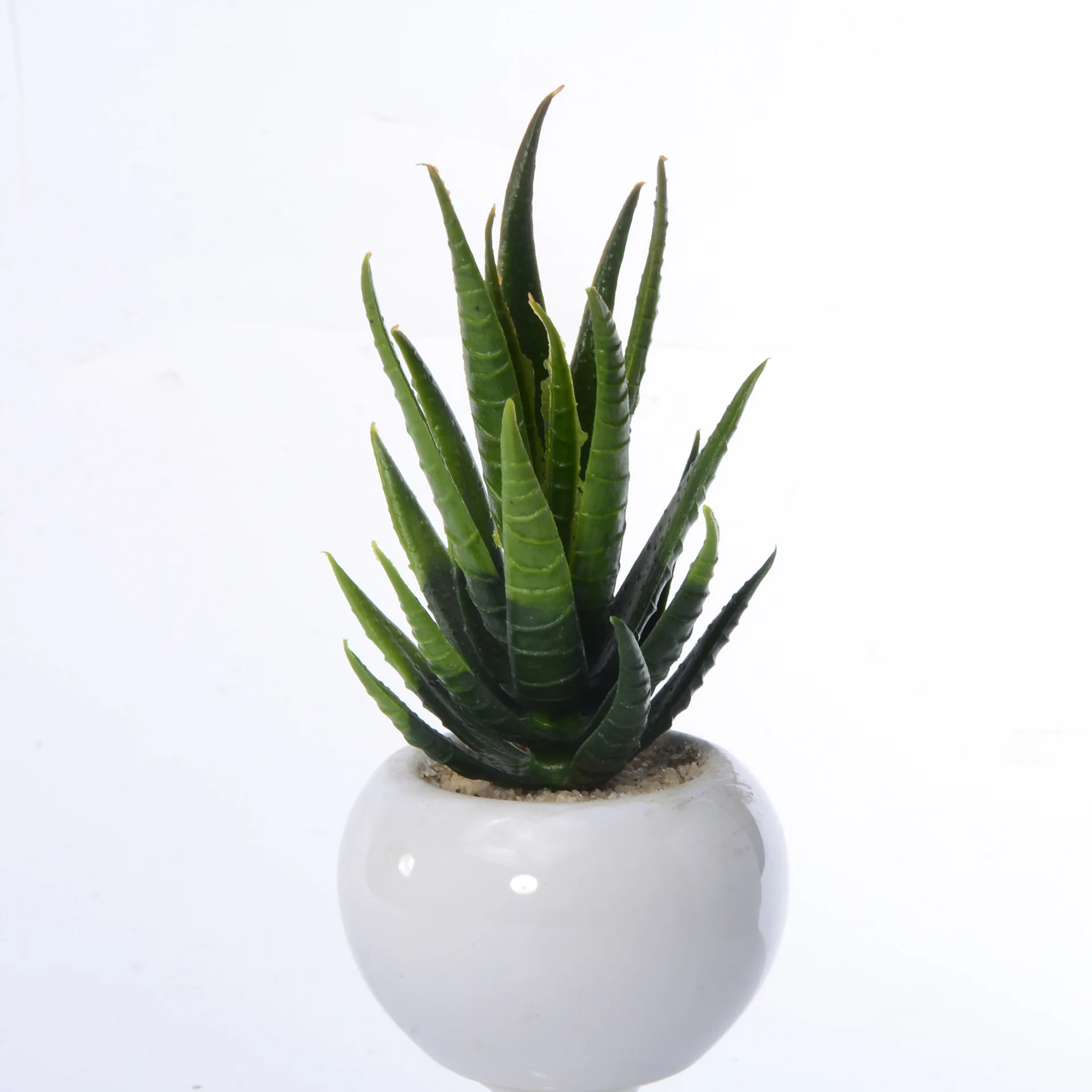 

Christmas indoor decoration realistic plastic succulent artificial small aloe bonsai, Green