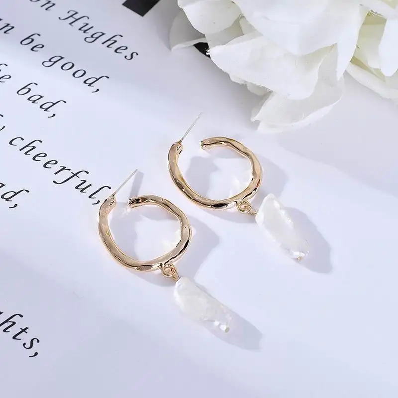 

Korea design metal gold geometric irregular circle natural freshwater pearl stud earrings for girl gift, Customized