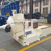 Paper pulp refiner /refiner for paper making machine