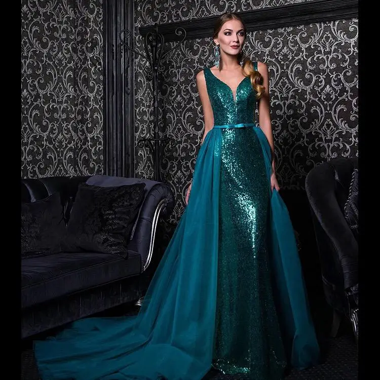 

2019 Fashion Deep V Backless Sequined Evening Dresses With Detachable Train