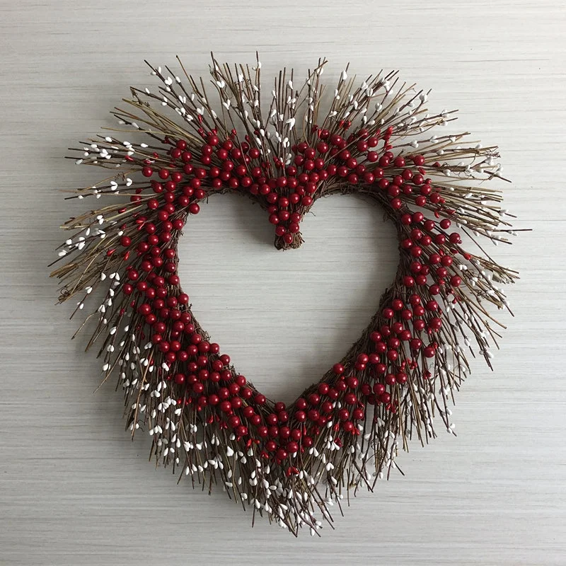 

Artificial Red berry Heart Shaped Wreath for Christmas and wedding decoration