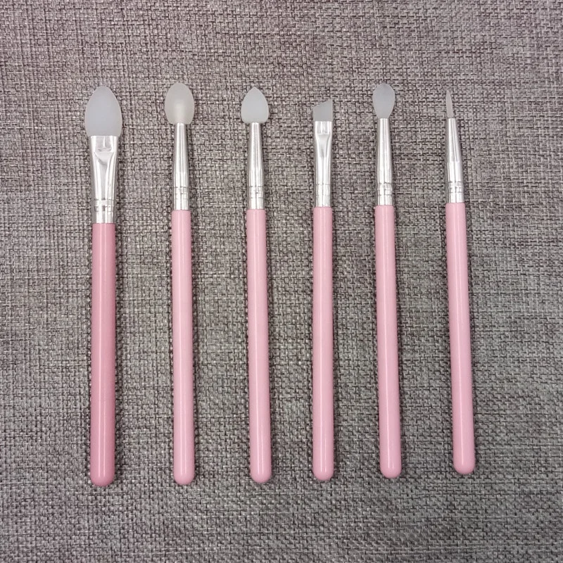 

Cosmetic Tool Single Pink Silicone Makeup Brush Silicone Eye Shadow Brow Liner Lip Brush