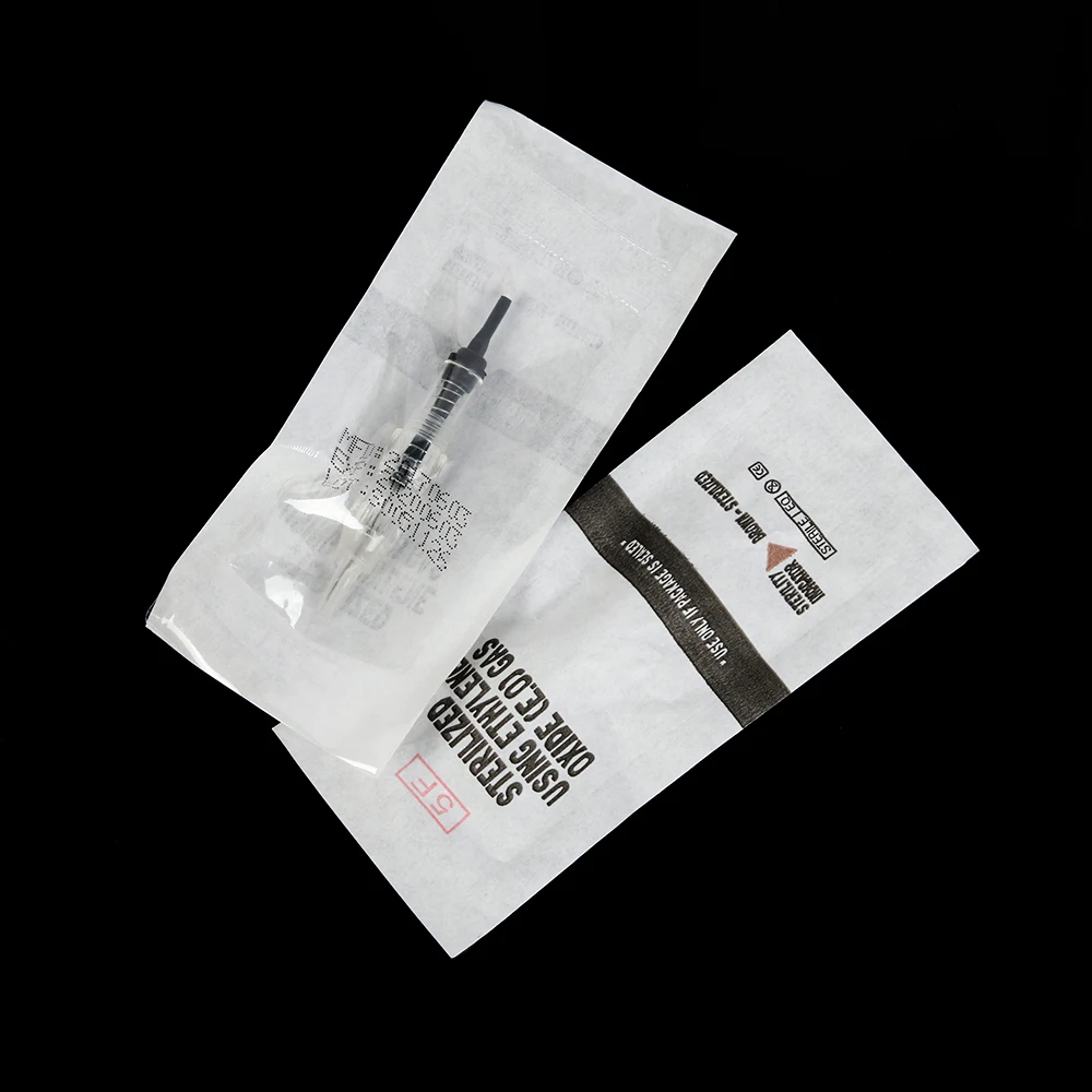 

Permanent Makeup Black Pearl Machine Screw Cartridge 0.3mm 5 Flat Needle For Lips CE Certificate, Transparent
