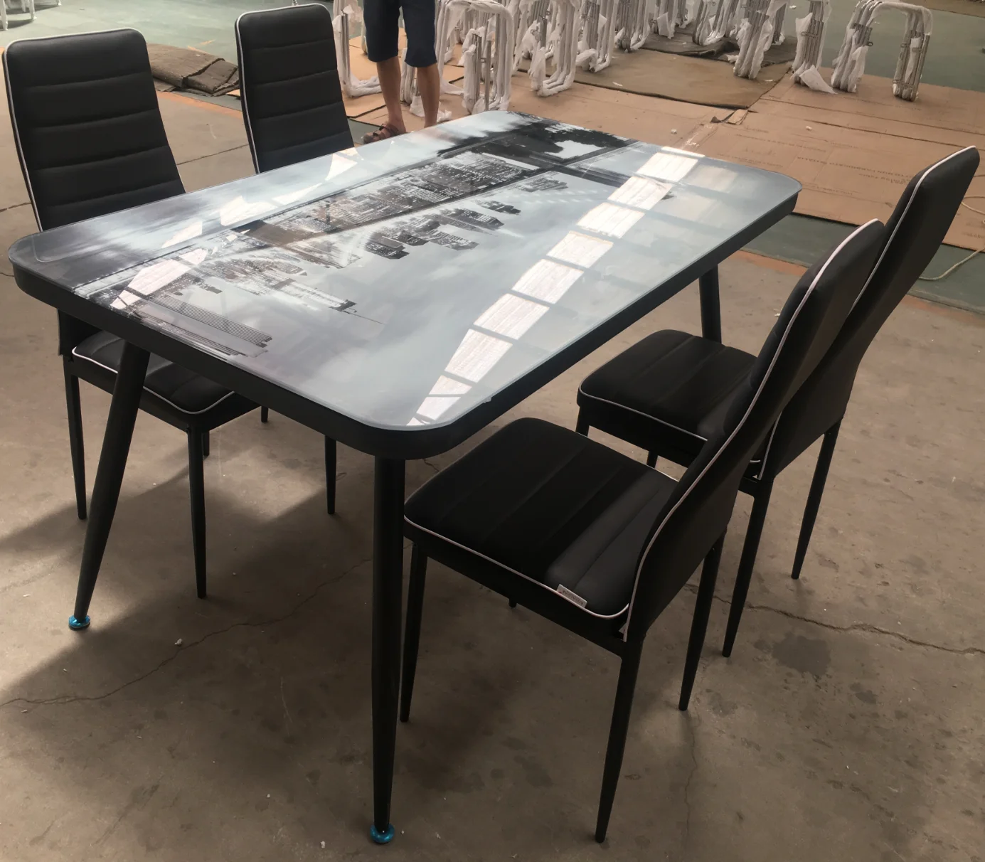 
Modern diningroom Furniture Glass Kitchen Dining Dinette Top Dining Set 6 Person Dining Table and Chairs Set 