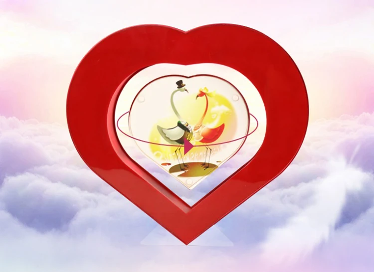 
2019New design loving floating photo frame display&heart-shaped levitation photo frame display 