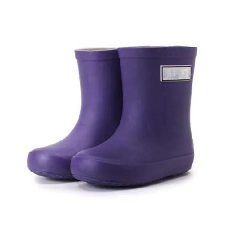 

Fashion desgin kids rubber rainboots safety skidproof wellingtons soft waterproof outdoor wellies custom cheap water shoes