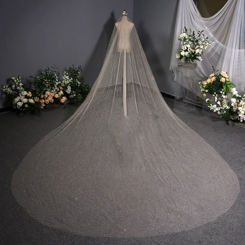 

The new bride wedding veil wholesale gold trimmed bridal bridal wedding accessories wedding veil