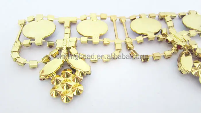 rhinestone cup chain 024.jpg