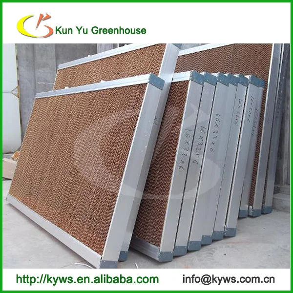 evaporative cooler for greenhouse
