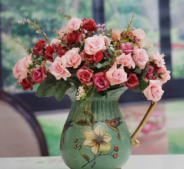 Resultado de imagem para vaso com flores
