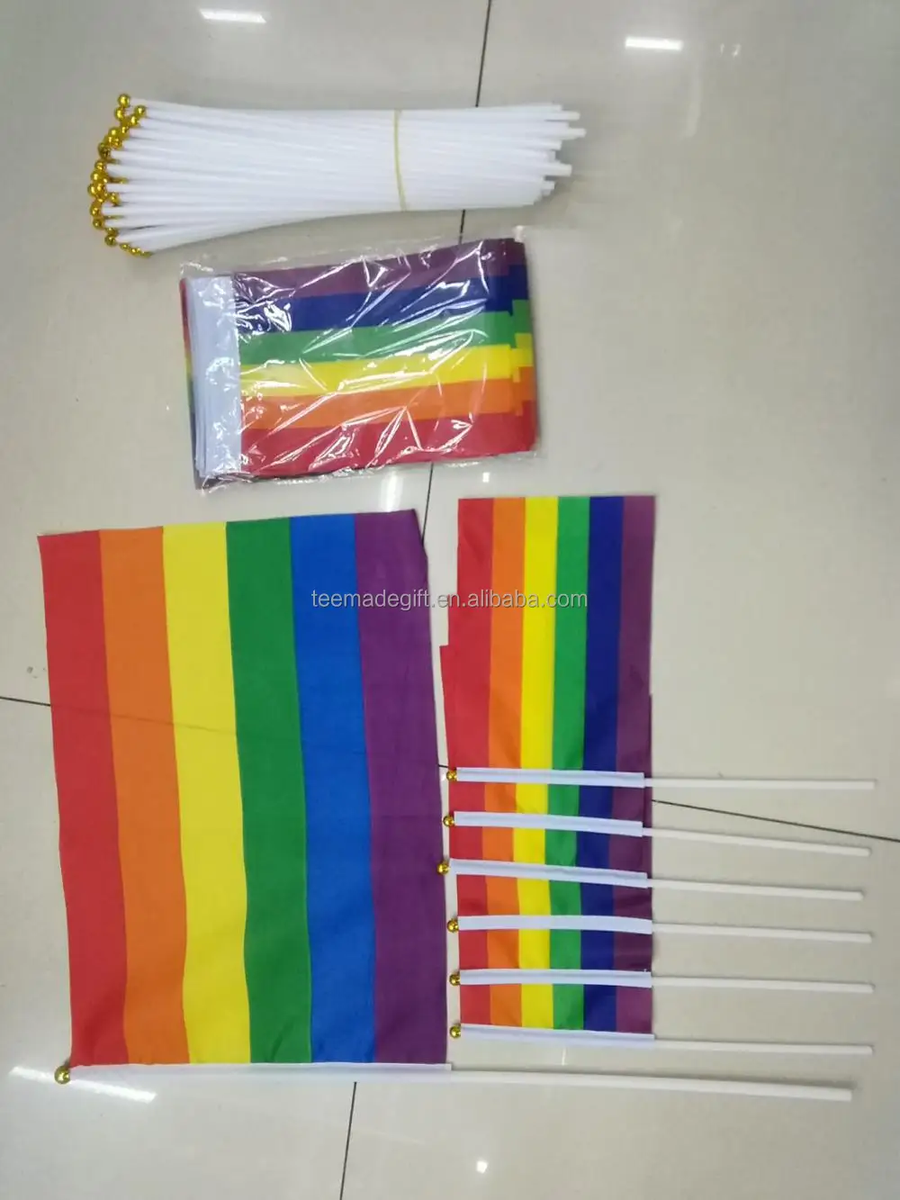 
Customized Polyester Rainbow Gay Pride Hand Flag LGBT Flag 