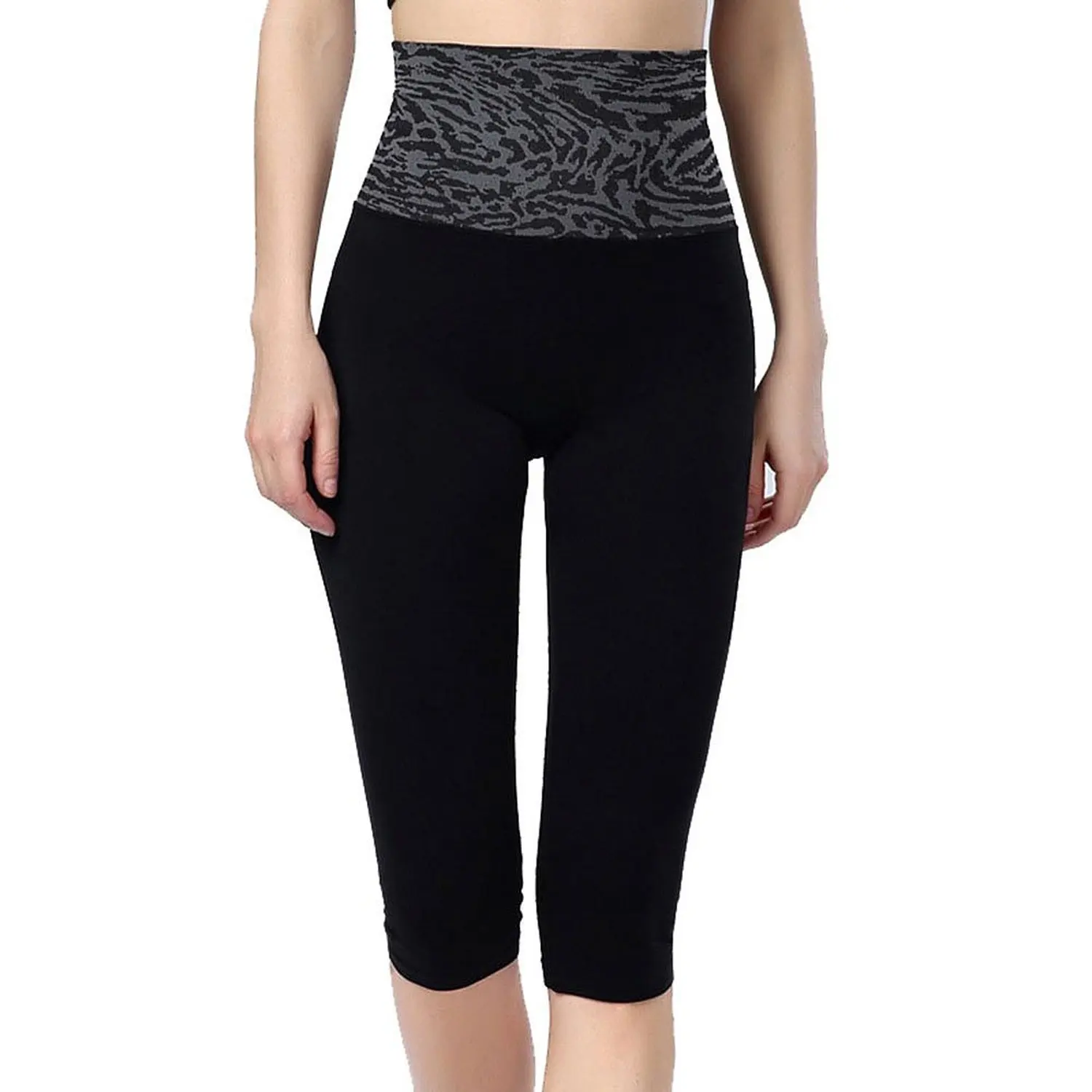 5 Pairs of Affordable Yoga Pants To Stretch Your Budget