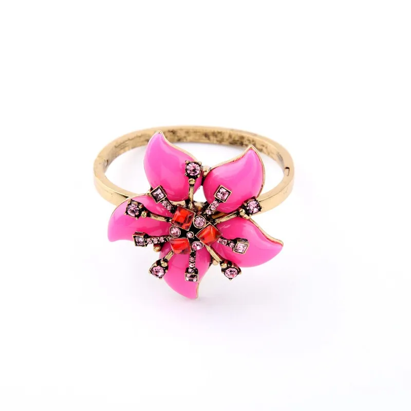 

sl00329a Vintage Gold Plated Formica Large Pink Flower Rhinestone Resin Wholesale Charm Bangles And Bracelets For Women