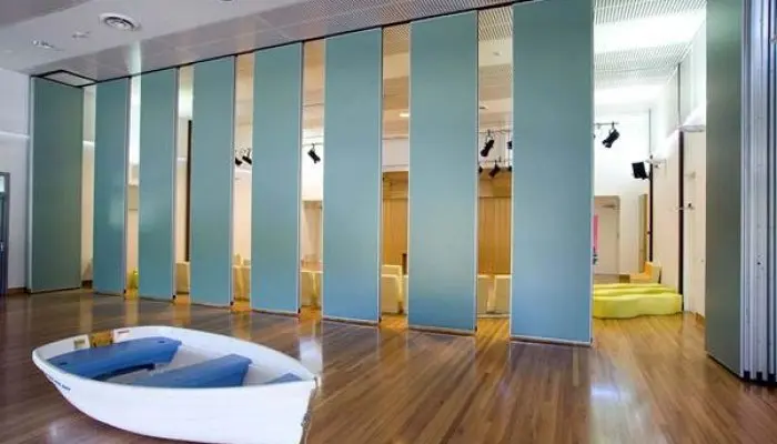 会議室スライド式仕切りドア防音折りたたみ式スクリーンドア Buy 折りたたみスクリーンドア スライドドア 会議室防音ドア Product On Alibaba Com