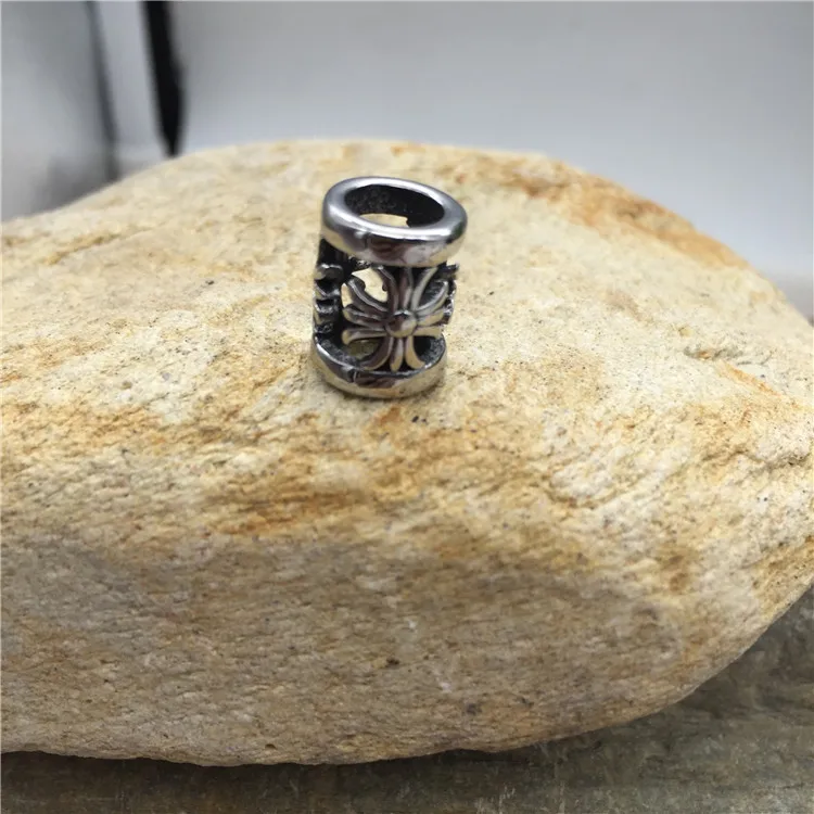  metal cross beads  (4).jpg