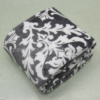 outdoor fleece blanket