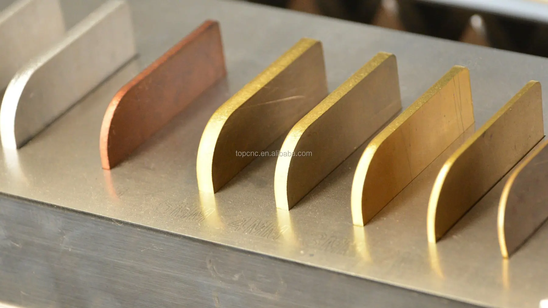 Fiber Laser Cutting Machine