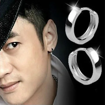 

Glossy male and female model silver earrings jewelry Hoop Earrings Ladies women's jewelry, N/a