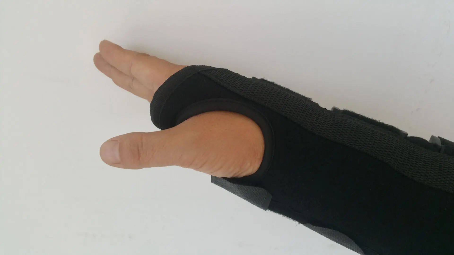 Medical Sprain Wrist Fracture Stabilizer Orthopedic Wrist Splint
