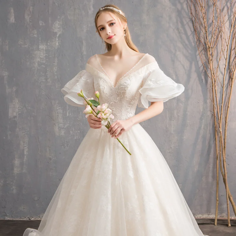hot sale Sexy Wrap Bra Sleeveless Bride Dress White Strapless Lace Wedding Dress for bride Champagne color