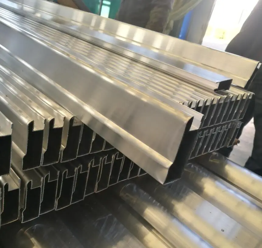 Hot! 6063 / 6061 Aluminium Extrusion Alloy Profiles,Aluminium Rail For ...