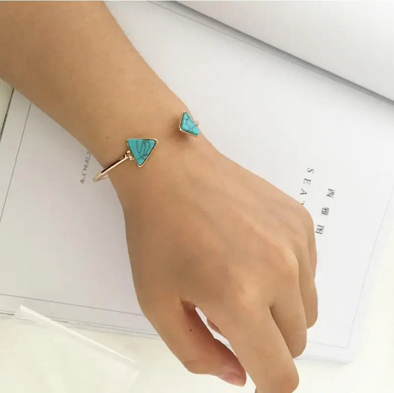 

2017 latest design Triangle shaped Marble Bracelet Personalized Women Bracelet, White/blue