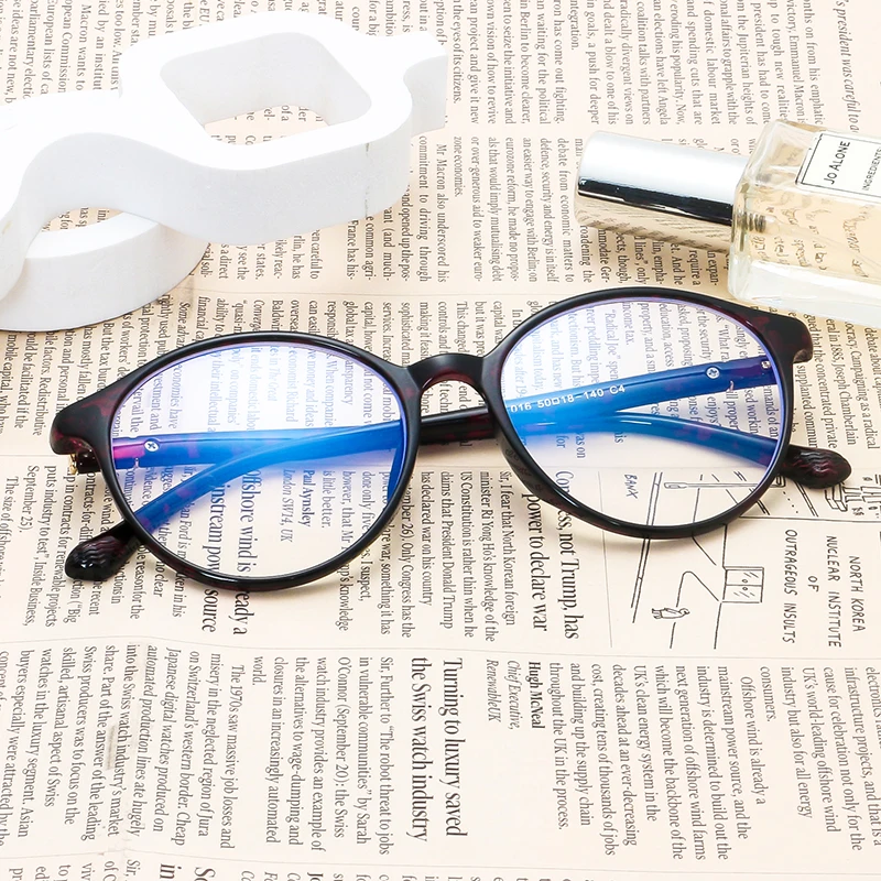 TR90 frame Stainless steel Computer Readers Round glasses