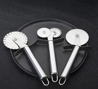 

High Quality Easy Cleanup Pizza Cutter Wheel And Server Round Knife Stainless Steel Pizza Cutter Pizza Round Knife