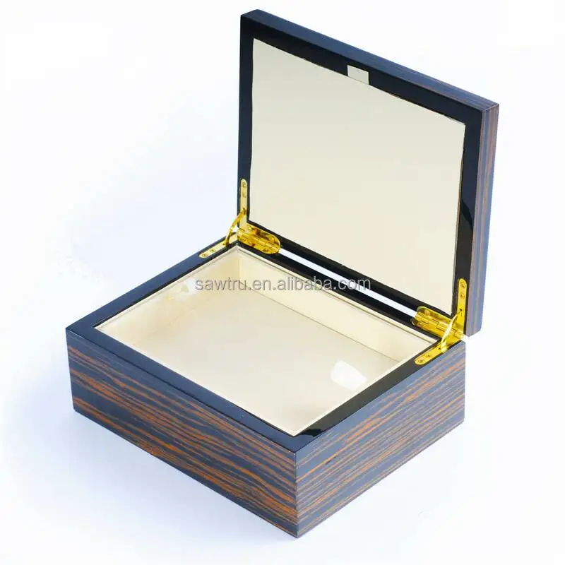 Latest Luxury Gift Box Packaging Pine Wood Gift Box Elegant Wooden Gift