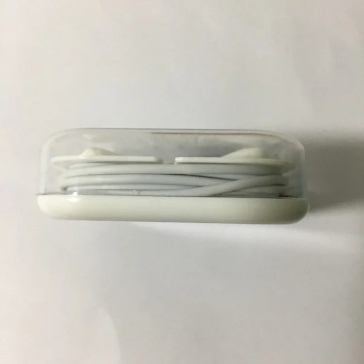 

earphones for iPhone 6 white color, Black