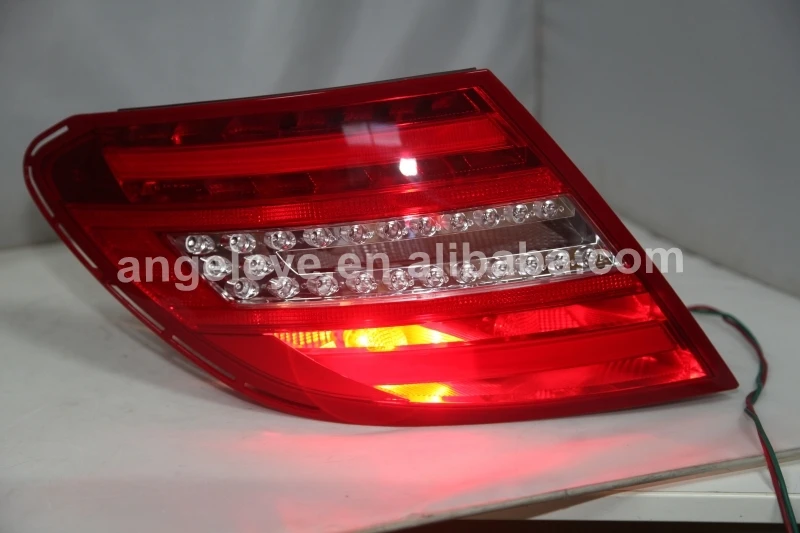 LED Tail Lamp For Mercedes-Benz C-Class W204 C180 C200 c260 C300 C63 2012-2013 year Red White Color CN