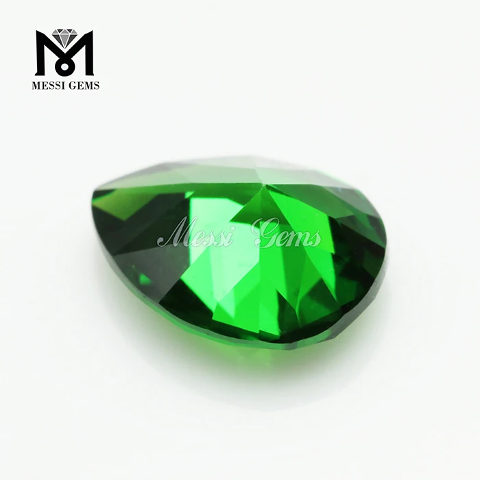 4 * 6 Forme de poire verte en forme de pierres précieuses zirconia cubique artificielle