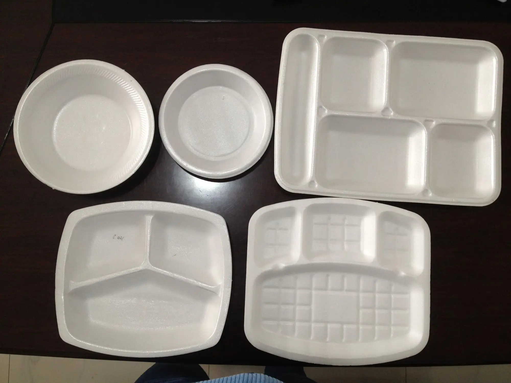 machine to make disposable plates