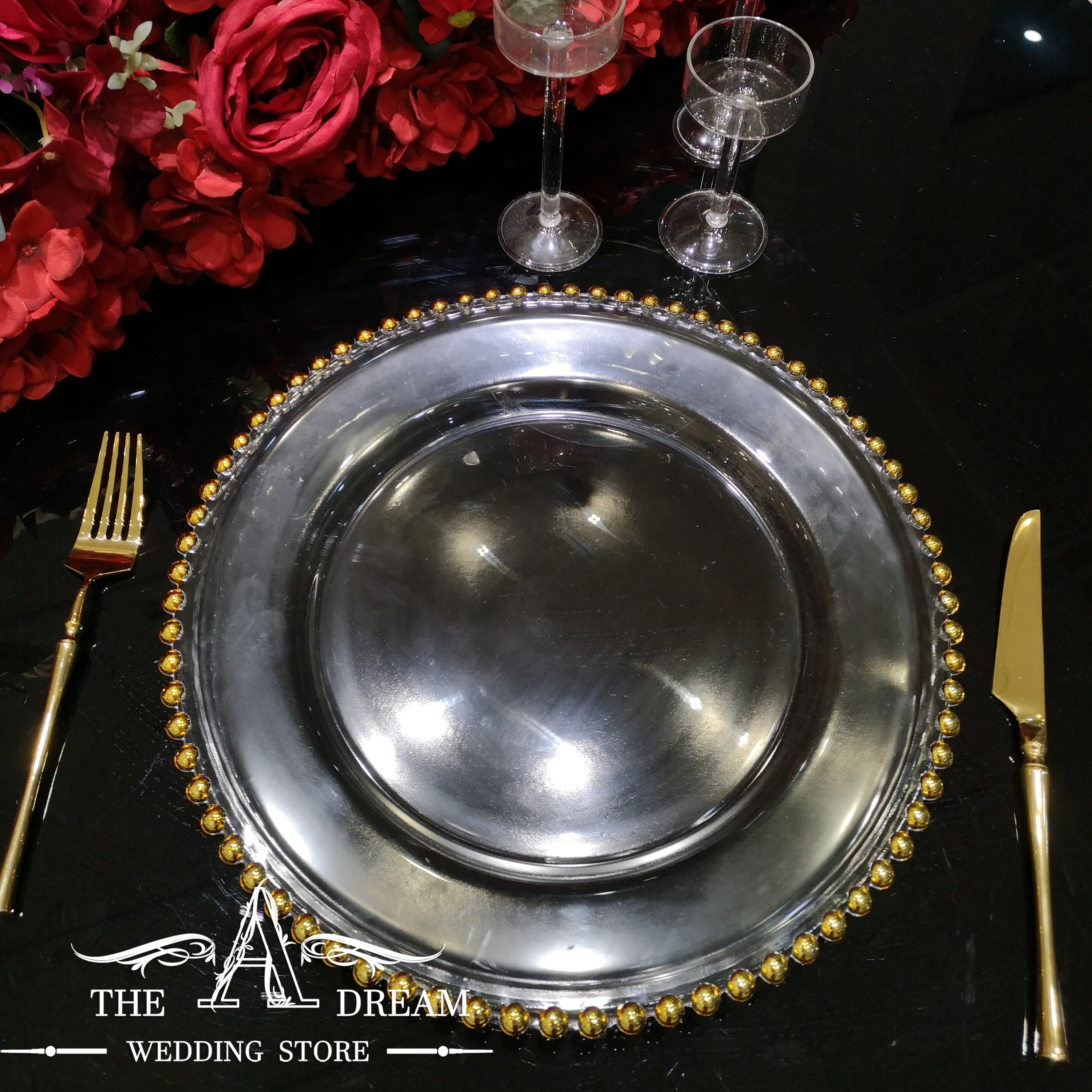 

13'' Glass Charger Plate 33cm Glass Plate Gold Pearl Wedding Charger Plate / Plato de Boda From The A Dream Wedding Store