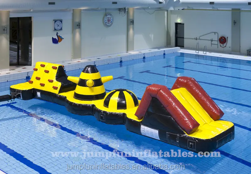 Games Inflatable Water Wipeout Aqua 
