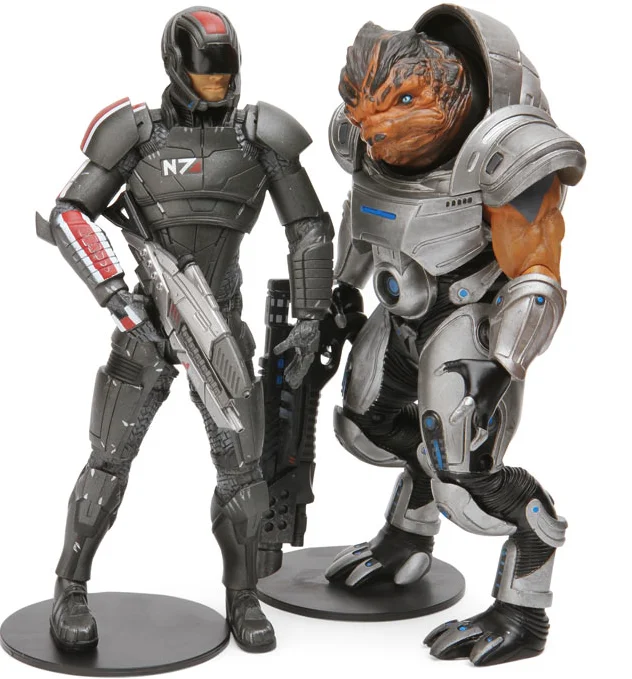 Mass figure. Mass Effect игрушки. Legion Mass Effect фигурка. Фигурка Легион Mass Effect. Масс эффект 2 фигурки.