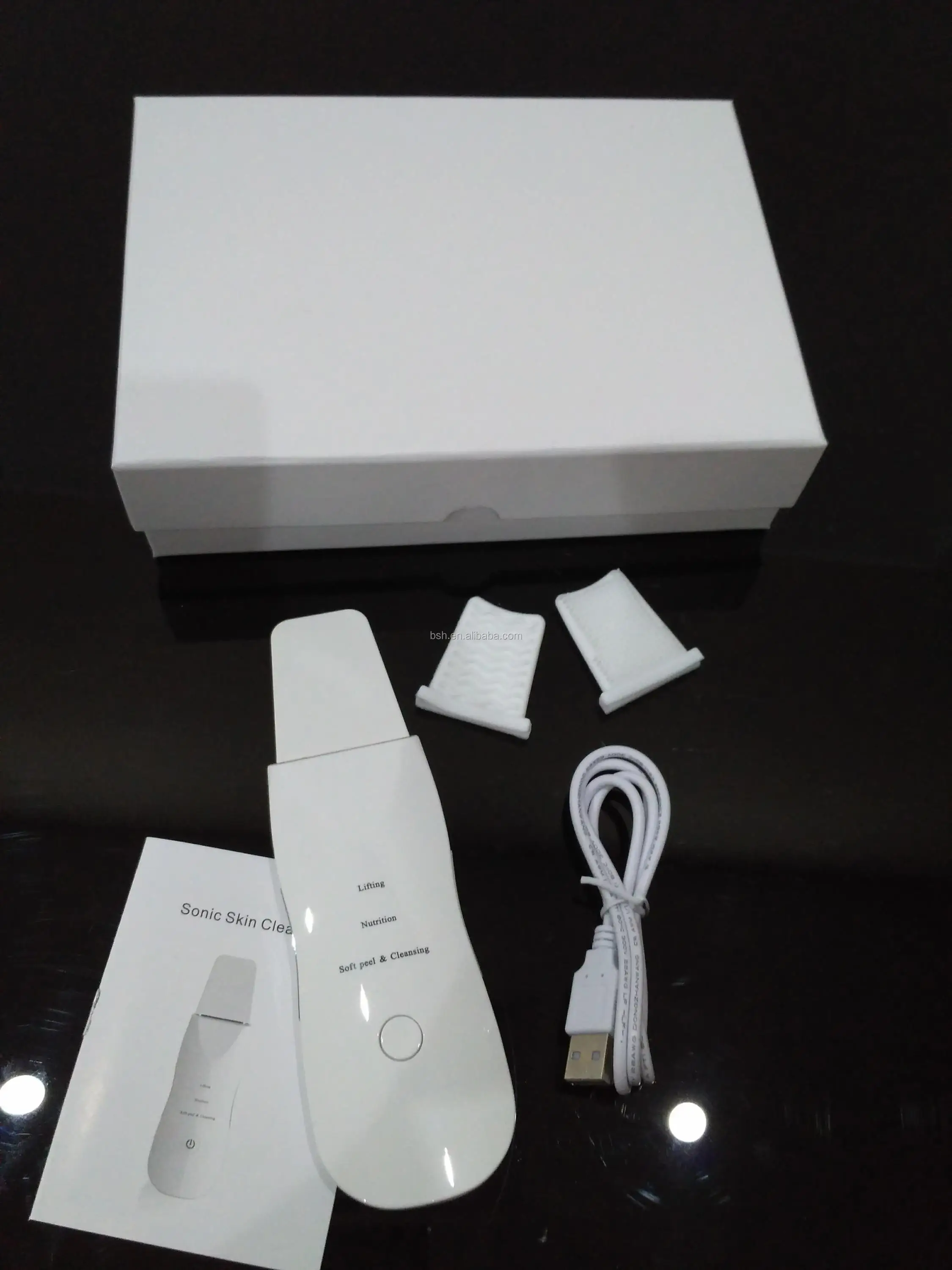 BF1201 Ultrasonic Facial Skin Scrubber Cleaner Skin Rejuvenation Anti-aging Machine