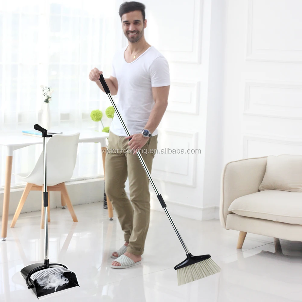 broom with standing dustpan