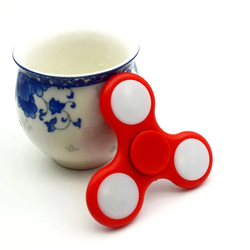High Quality no Galling Colorful Light LED Hand Finger Fidget Spinner