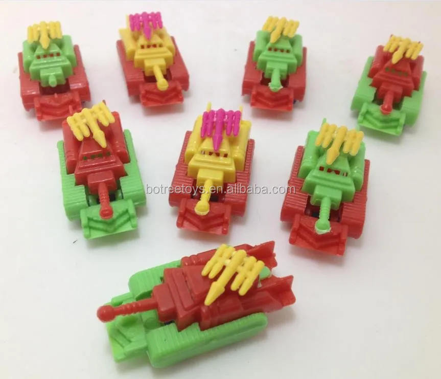Wholesale Mini Plastic Heavy Tank Gift Toys For Kids Cheap Capsule