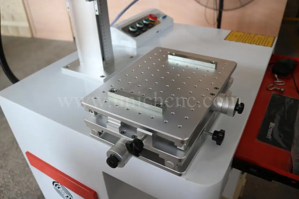 hot sale 20w fiber laser engraving machine color marking