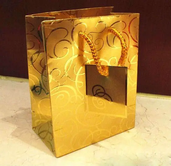 The latest style glitter gift wrapping paper