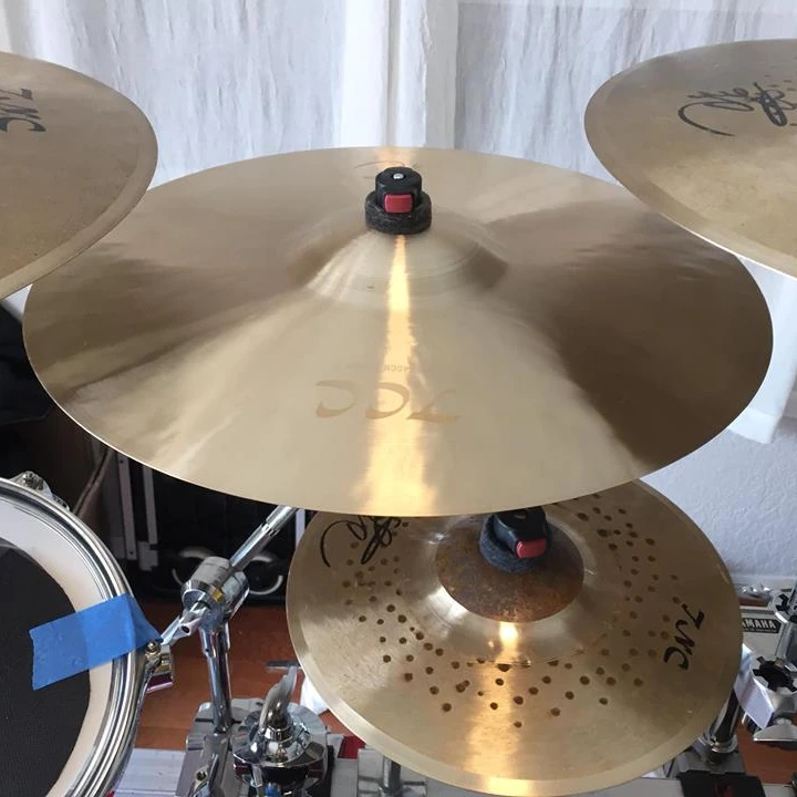 

Sounds amazing ,High Quality TCC B20 cymbals gong bright cymbals for drumset