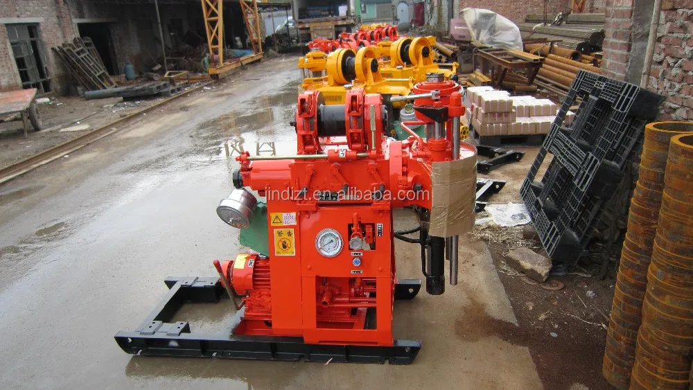 hydraulic drilling rig/crawler type water well drilling machine